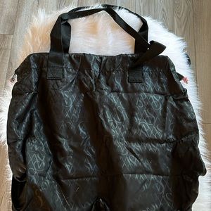 Victoria Secret zip up folding tote